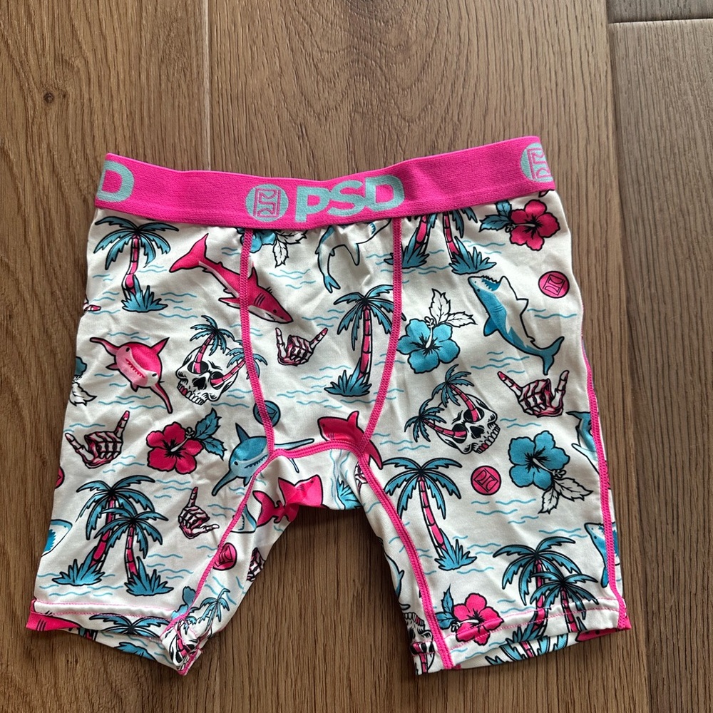 Boys New PSD Pink and Cream Boxer Briefs size Small